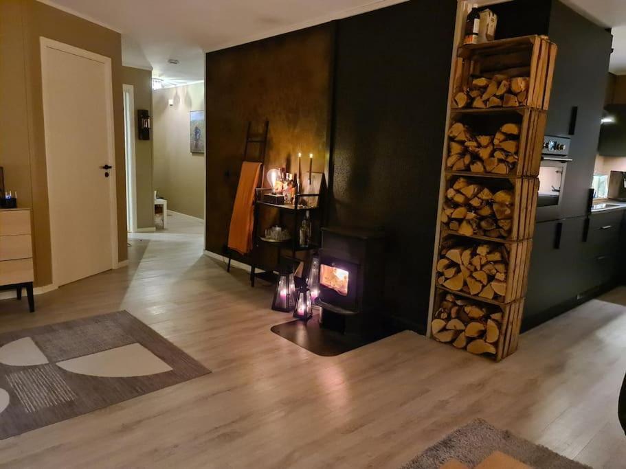Koselig Og Moderne Leilighet, Meget Sentralt I Narvik Med Gratis Parkering! מראה חיצוני תמונה