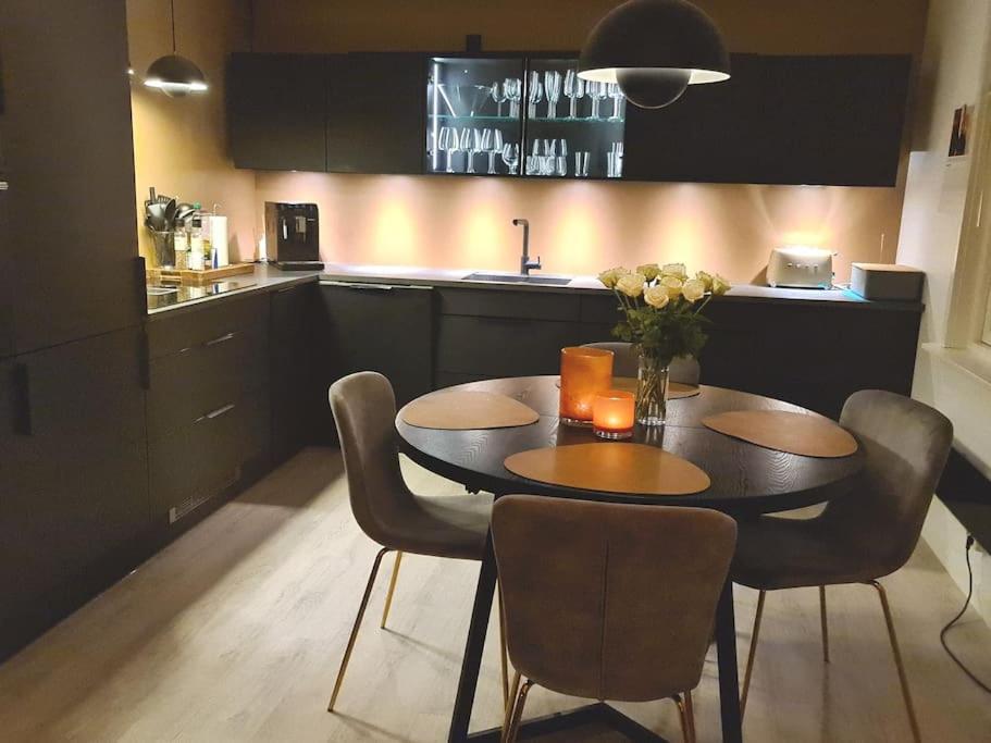 Koselig Og Moderne Leilighet, Meget Sentralt I Narvik Med Gratis Parkering! מראה חיצוני תמונה